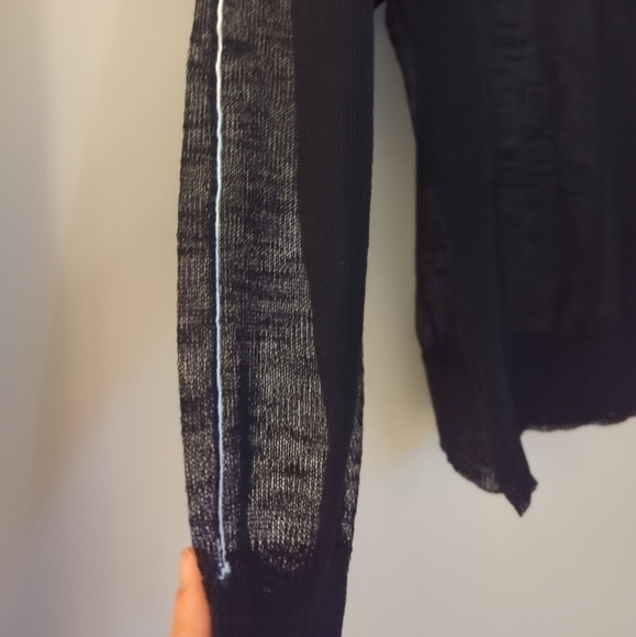 UNIQ | Black Mesh Lightweight Oversized Long Sleeve Sweater - Picture 3 of 5